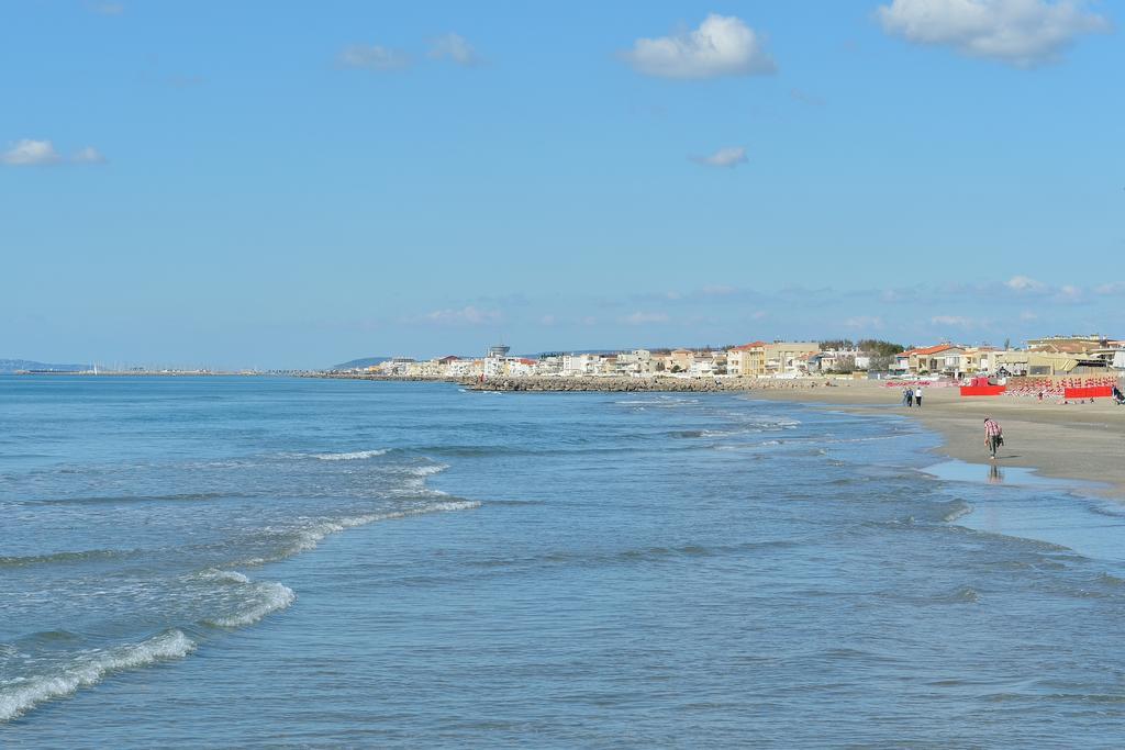 Residence Goelia Aguylene Carnon-Plage Buitenkant foto