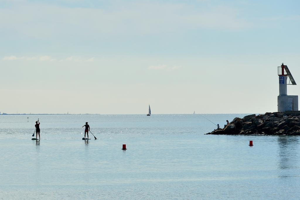 Residence Goelia Aguylene Carnon-Plage Buitenkant foto